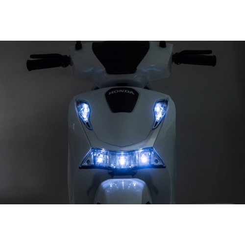 Skútr HONDA SH125I bílý