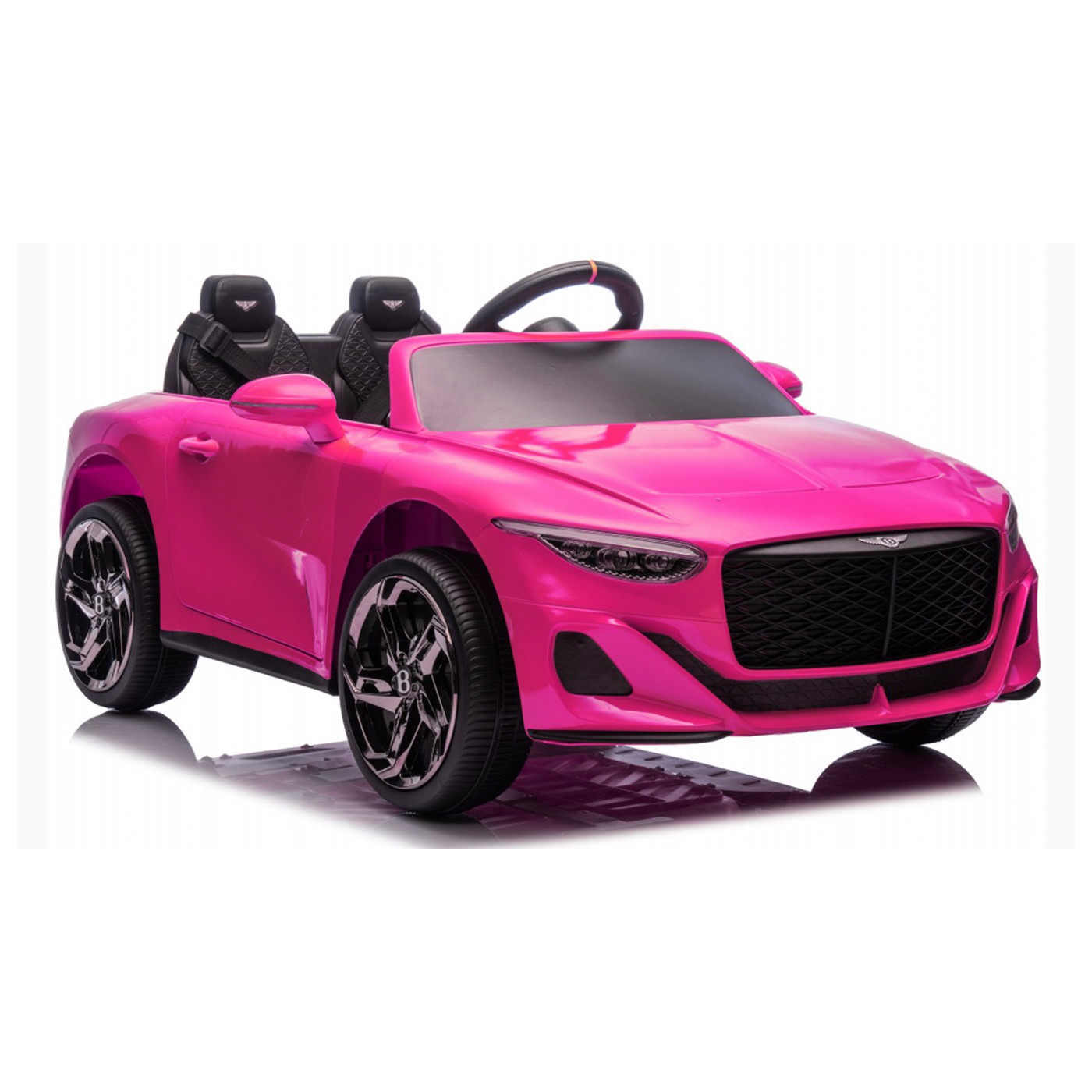 Vůz Bentley Batur Convertible v růžové barvě