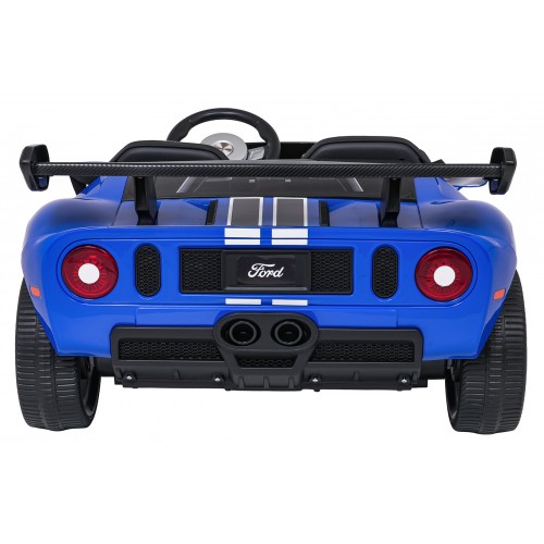 Ford GT modré vozidlo