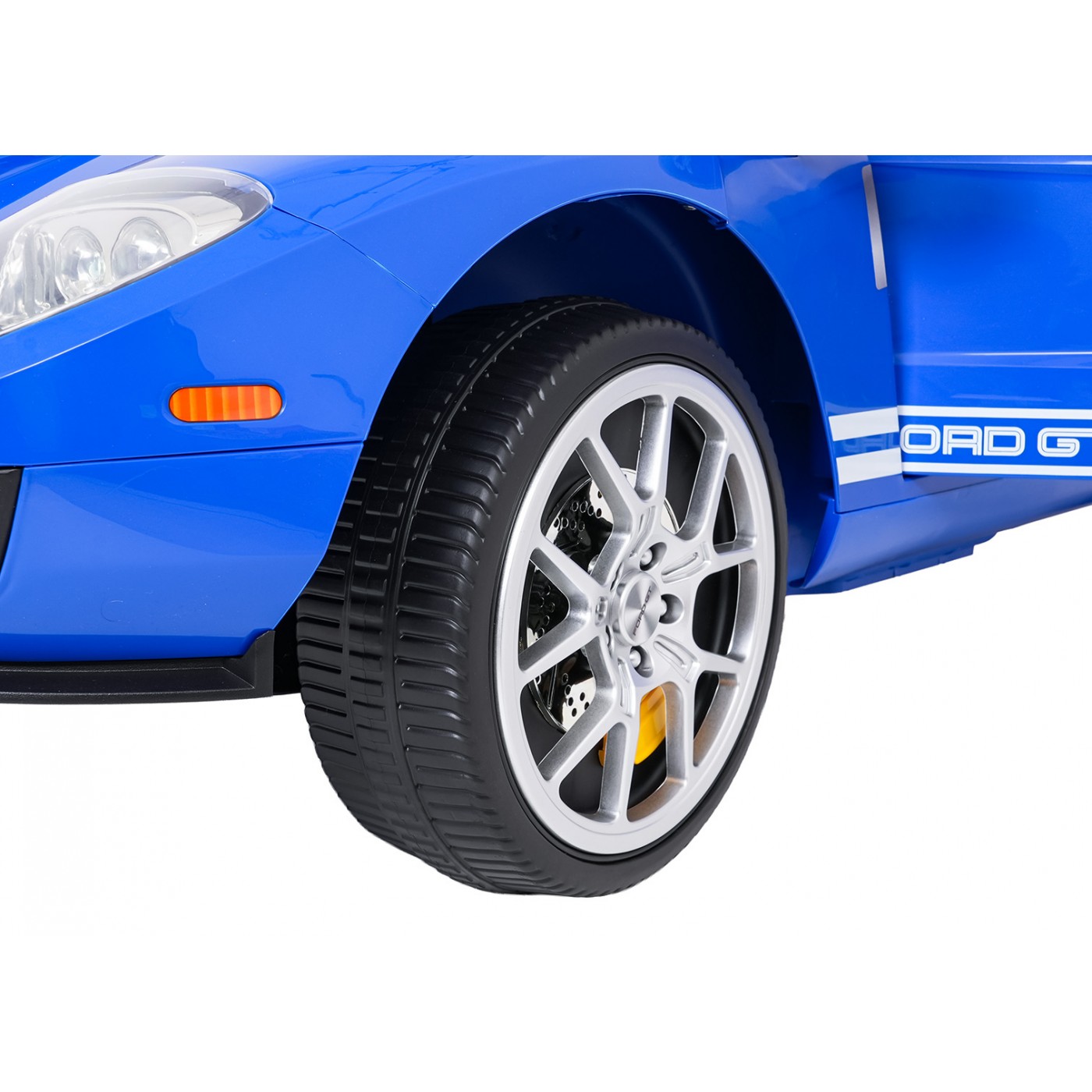 Ford GT modré vozidlo