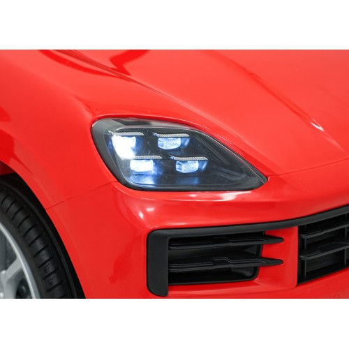 Vůz Porsche Cayenne Red