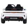 Vozidlo Porsche Taycan Turbo S White