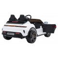 Vozidlo Porsche Taycan Turbo S White