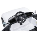 Vozidlo Porsche Taycan Turbo S White