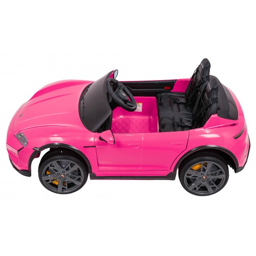 Vozidlo Porsche Taycan Turbo S Pink