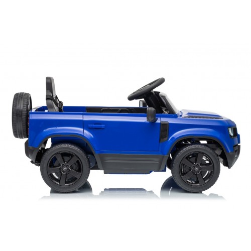 Land Rover Defender modré vozidlo