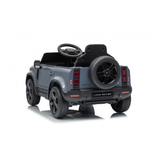 Land Rover Defender šedý vůz