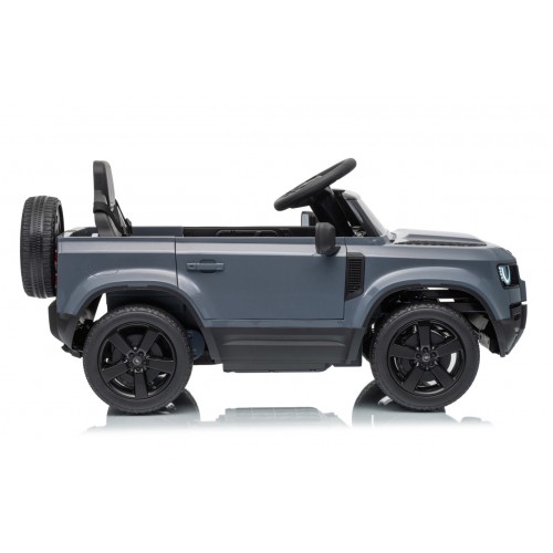 Land Rover Defender šedý vůz