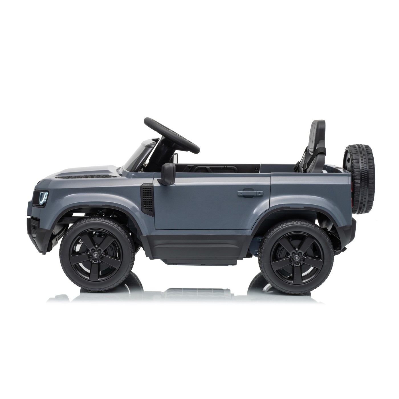Land Rover Defender šedý vůz