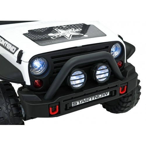 Jeep BEAST 4x4 bílé vozidlo