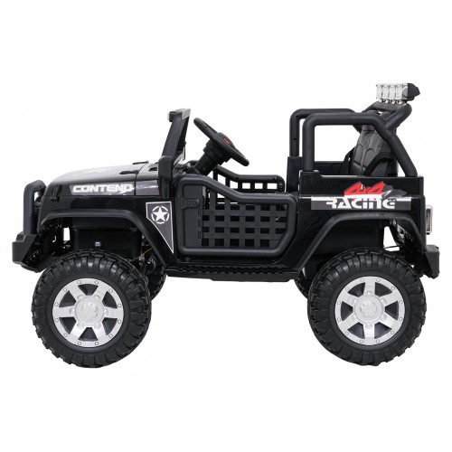 Jeep BEAST 4x4 Černé vozidlo