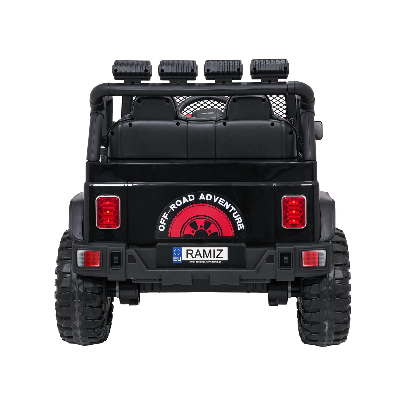 Jeep BEAST 4x4 Černé vozidlo