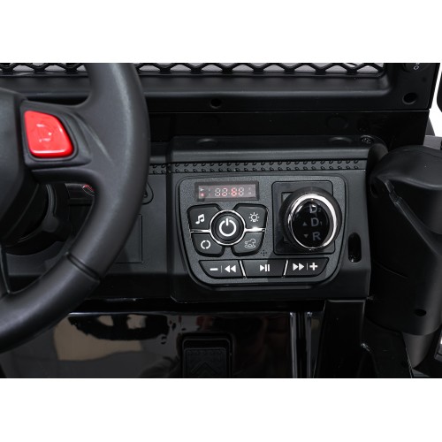 Jeep BEAST 4x4 Černé vozidlo