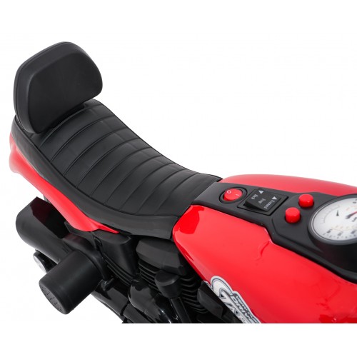 Motor vozidla STAR Red