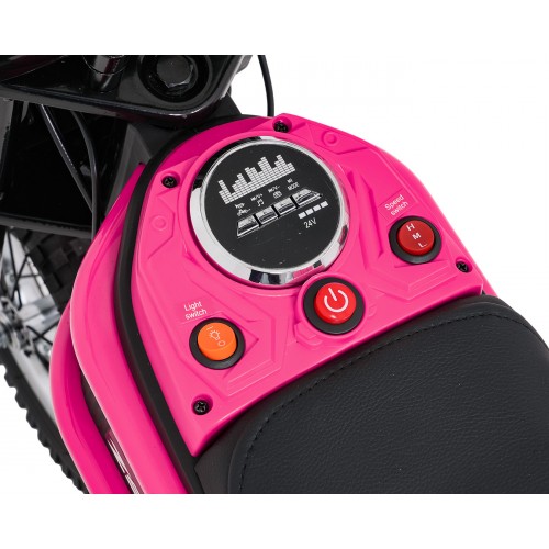 Motor vozidla RZ56 MAX růžový