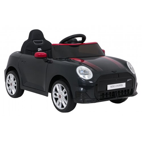 Černé vozidlo Mini Cooper