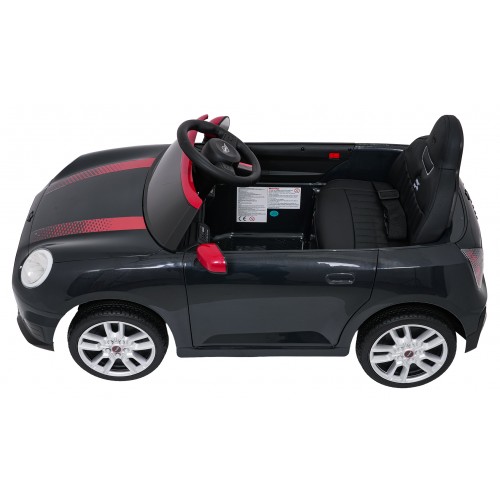 Černé vozidlo Mini Cooper