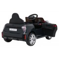Černé vozidlo Mini Cooper