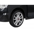 Černé vozidlo Mini Cooper