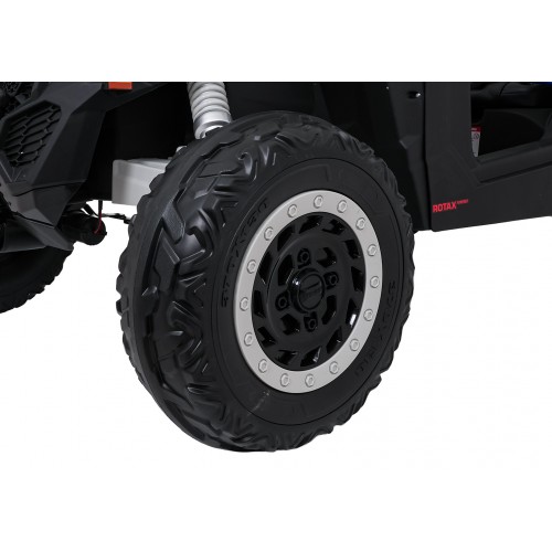 Bugina Maverick Turbo RR s modrošedými koly