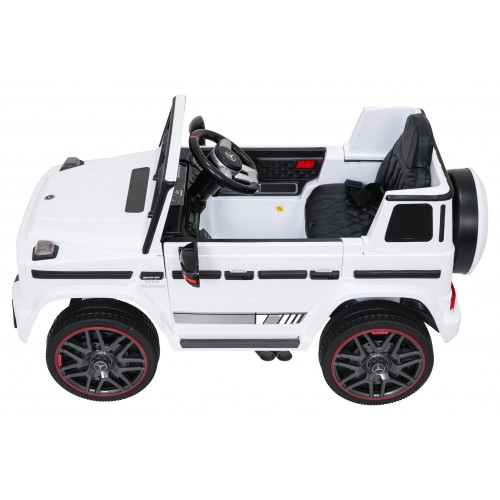Vozidlo Mercedes G63 AMG LIFT bílá