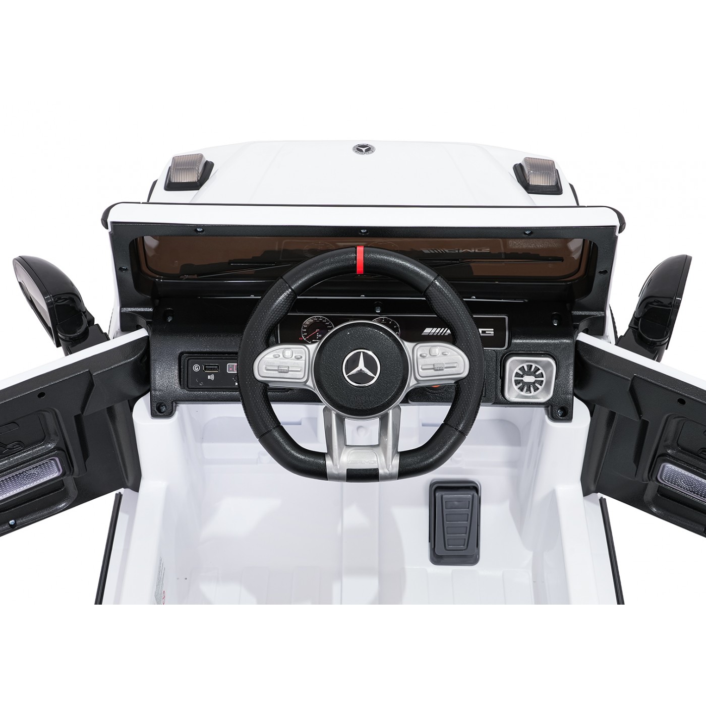Vozidlo Mercedes G63 AMG LIFT bílá