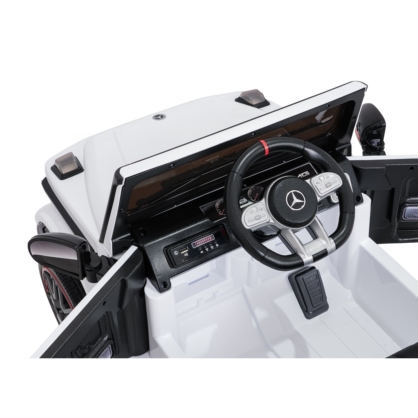 Vozidlo Mercedes G63 AMG LIFT bílá