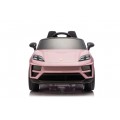 Růžové vozidlo Porsche Macan