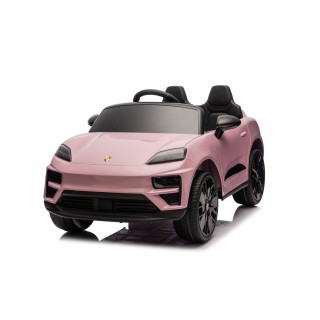 Růžové vozidlo Porsche Macan