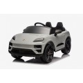Vozidlo Porsche Macan šedá
