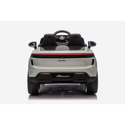 Vozidlo Porsche Macan šedá
