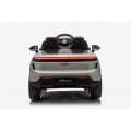 Vozidlo Porsche Macan šedá