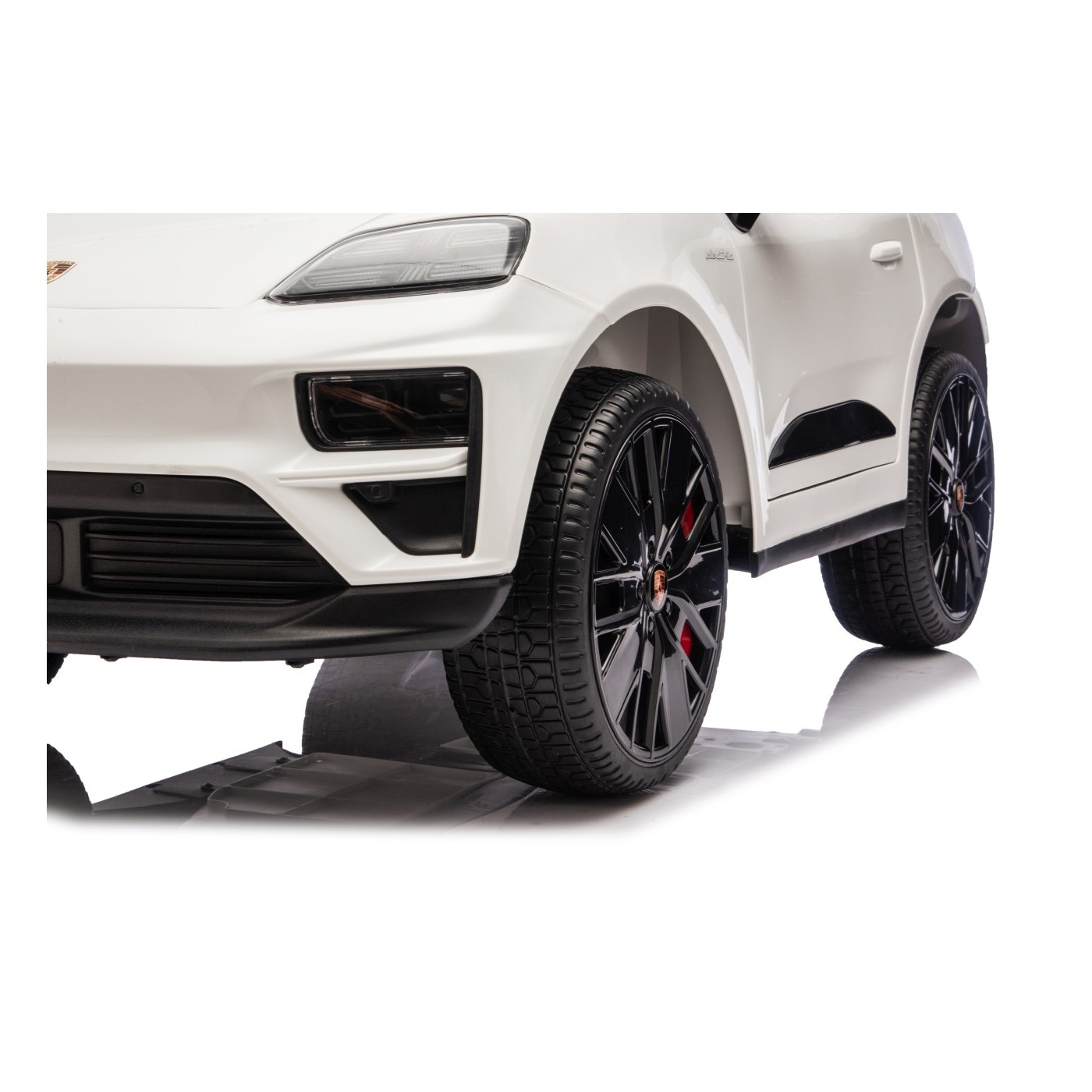 Porsche Macan bílé vozidlo