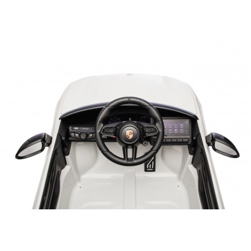 Porsche Macan bílé vozidlo