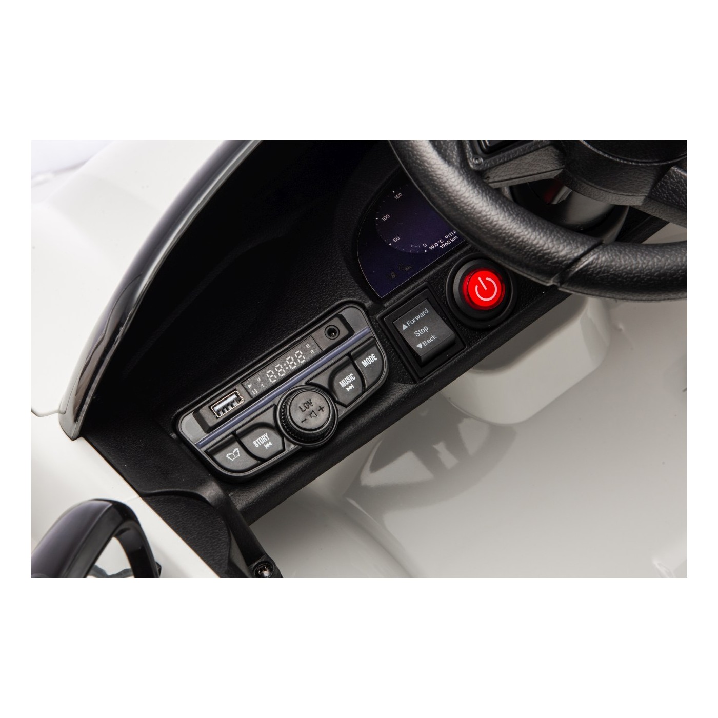 Porsche Macan bílé vozidlo