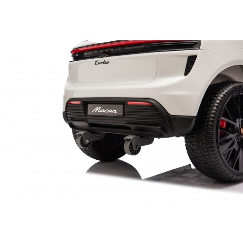 Porsche Macan bílé vozidlo