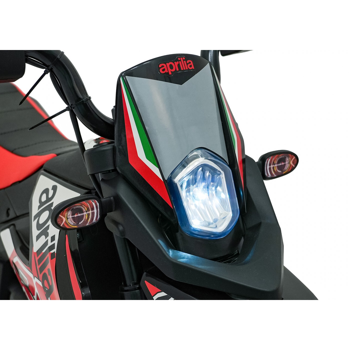 Motor vozidla Aprilia RX Červená