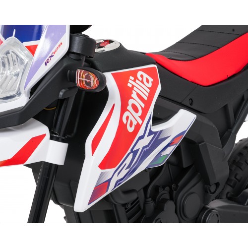 Motor vozidla Aprilia RX bílá