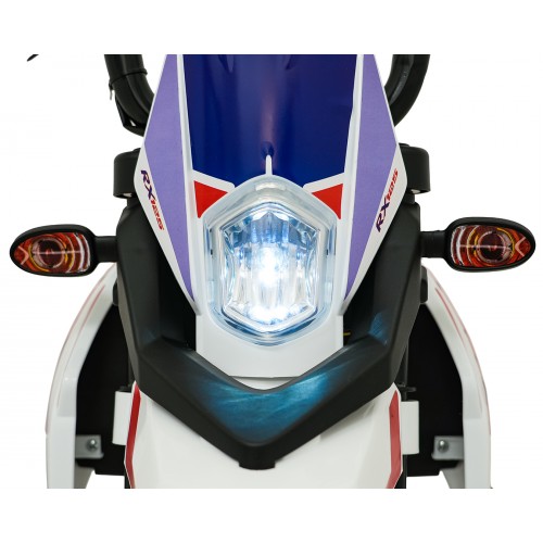 Motor vozidla Aprilia RX bílá