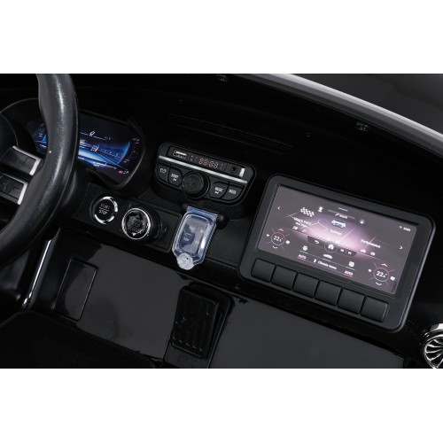 Vozidlo Mercedes Benz GT63 AMG černé