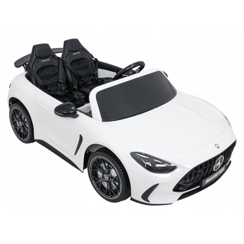 Vozidlo Mercedes Benz GT63 AMG bílá