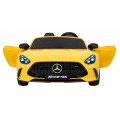 Vozidlo Mercedes Benz GT63 AMG žluté