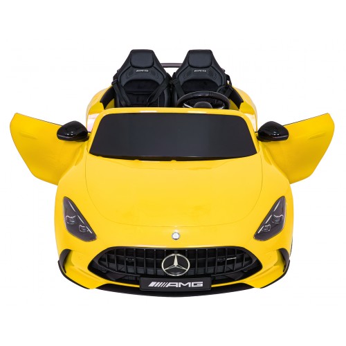 Vozidlo Mercedes Benz GT63 AMG žluté