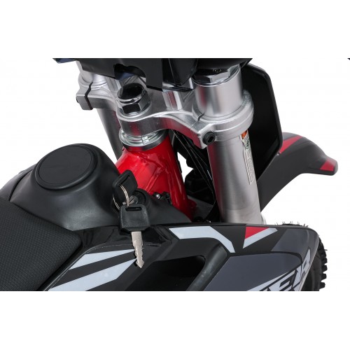 Elektromobil POWER TRAIL Red