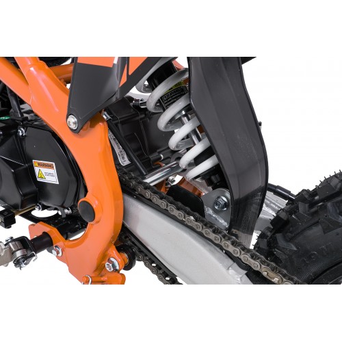 Spalovací motor vozidla ULTRA 66 125cc oranžová