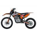 Vozidlo s oranžovým spalovacím motorem TITAN 300cc