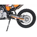 Vozidlo s oranžovým spalovacím motorem TITAN 300cc