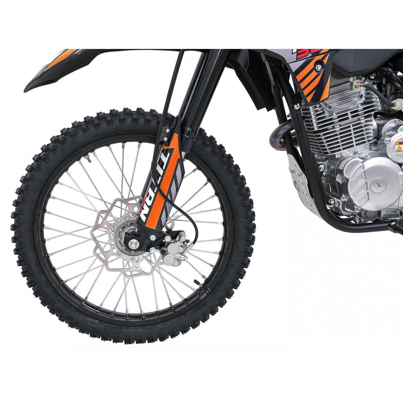 Vozidlo s oranžovým spalovacím motorem TITAN 300cc