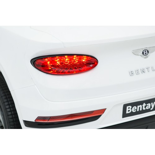 Bentley Bentayga S, bílé vozidlo