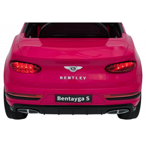 Růžové vozidlo Bentley Bentayga S